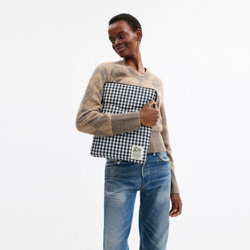 COACH®,Coachtopia Loop Laptop Sleeve With Wavy Quilting In Gingham,Recycled Polyester,Laptop Sleeve,Plastic,Applique,Logo,...,Multi Color,Detail View