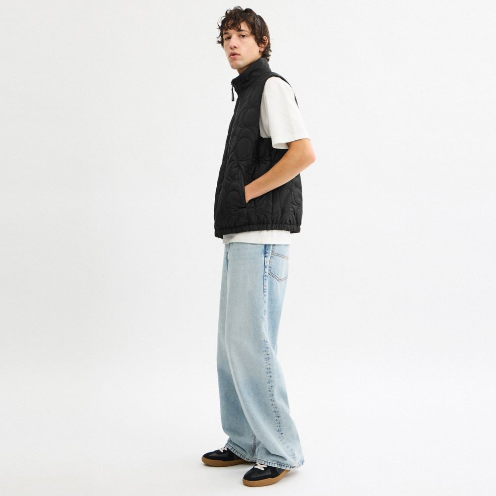 Coach Quilted Signature Puffer Vest In Recycled Polyester In Black