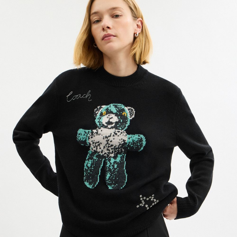 Lightweight Bear Graphic Sweater