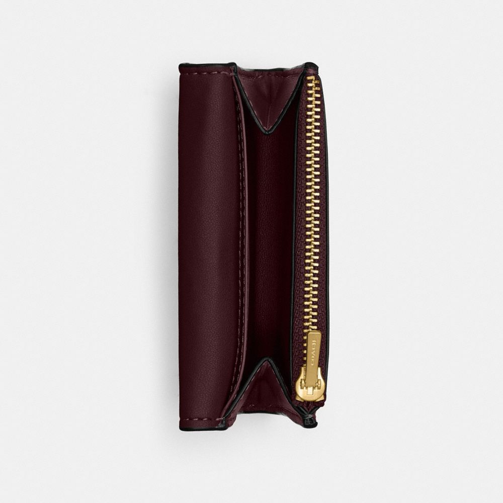 Coach Essential Flap Card Case In Multi