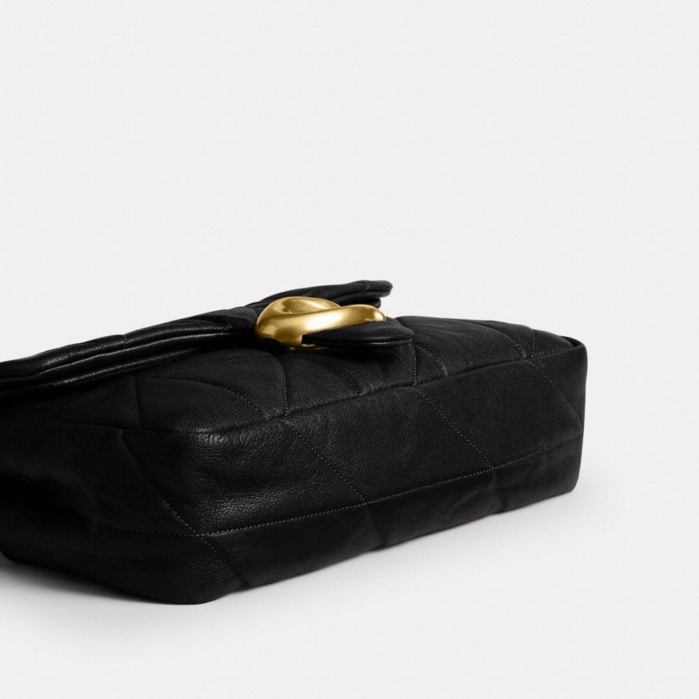 Tabby Shoulder Bag 26 With Quilting