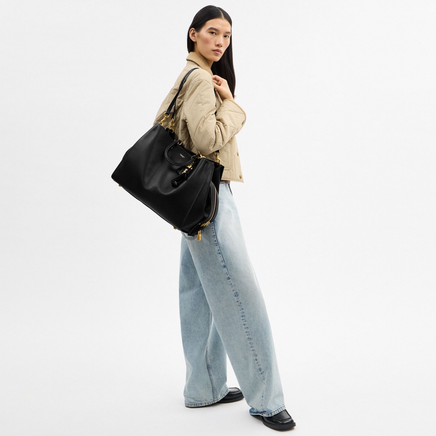 Женская сумка Coach Rogue Bag 40, цвет: Латунный / Чёрный — фото 8