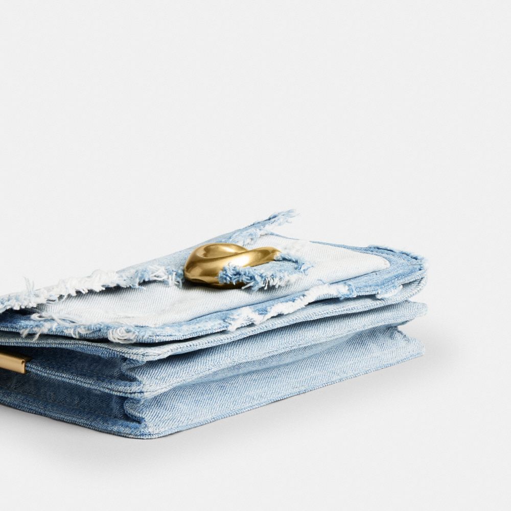 Женские сумки Coach Tabby Shoulder Bag 26 With Repurposed Denim Patchwork — фото 6