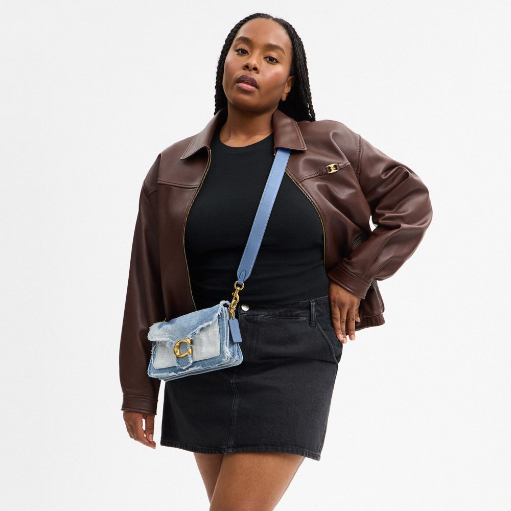 Женские сумки Coach Tabby Shoulder Bag 26 With Repurposed Denim Patchwork — фото 9