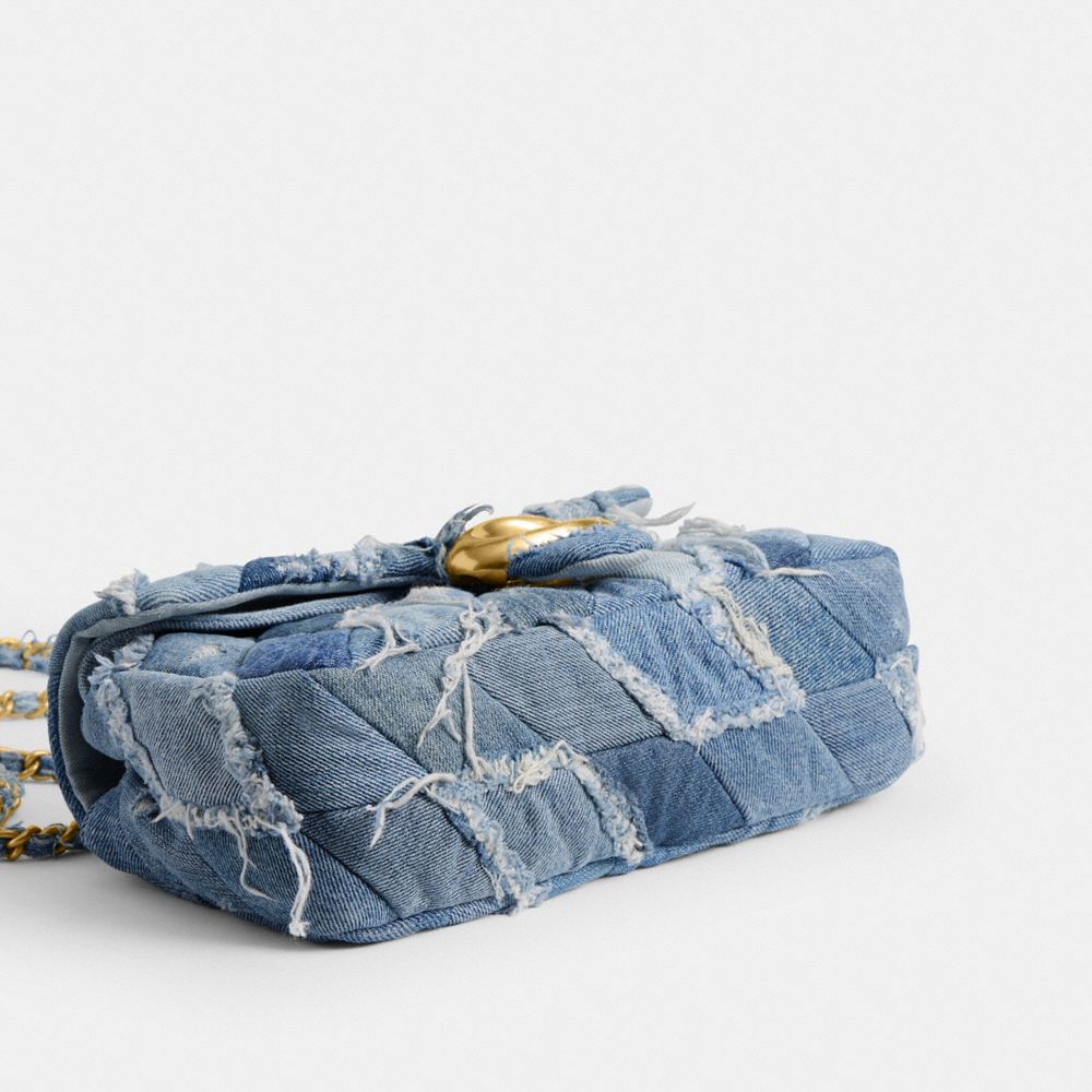 Женские сумки Coach Tabby Shoulder Bag 26 With Repurposed Denim Patchwork Quilting — фото 6