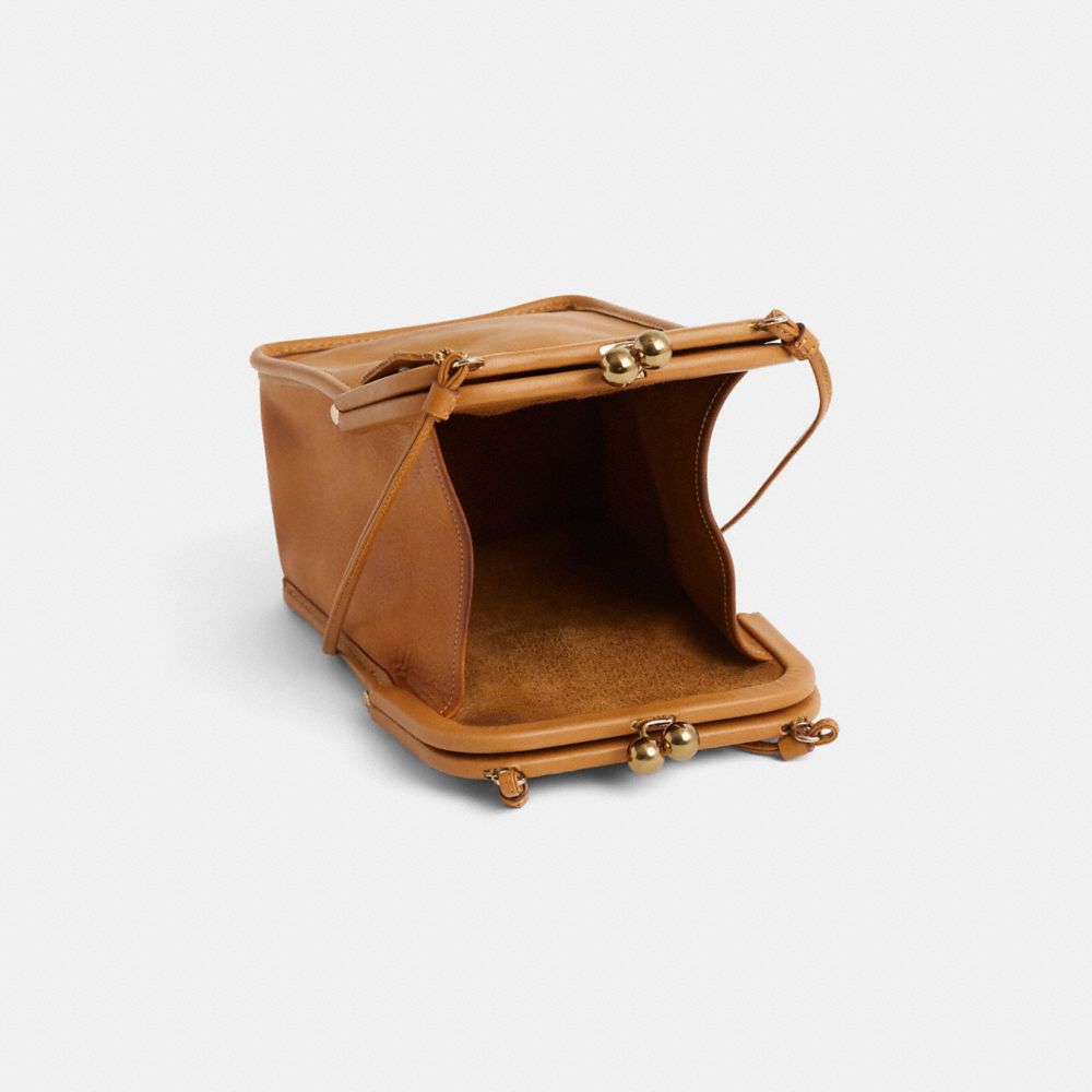 COACH®,Bronzé,Inside View,Top View