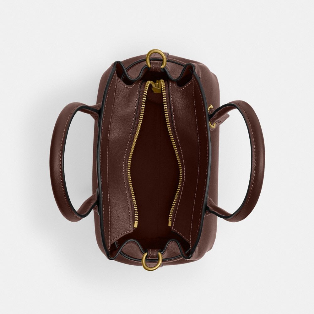 Soft Empire Carryall Bag 21