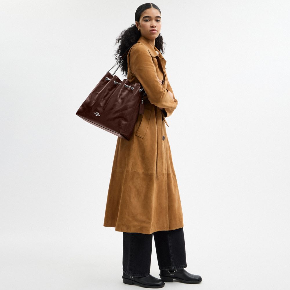 COACH®,Evelyn Large Shoulder Bag With Quilting,Leather,Bucket,Metal,Logo,Day Party,Brown,Detail View