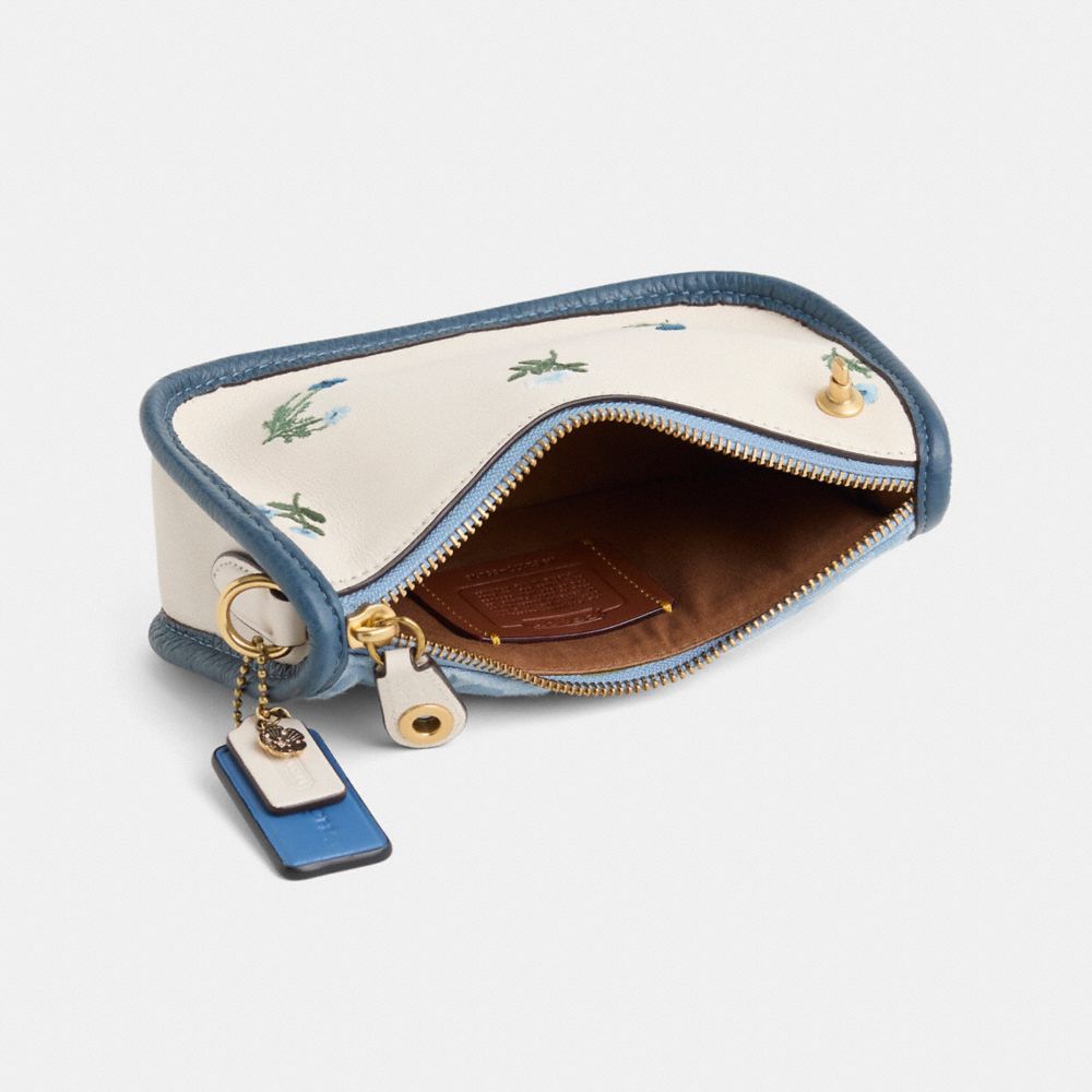 COACH®,Upcrafted Swinger 20 In Signature Chambray With Quilting,,Inside View,Top View