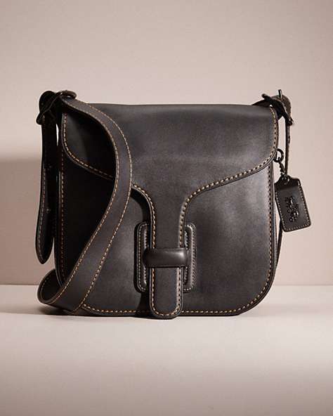 COACH®,RESTORED COURIER BAG,Glovetanned Leather,Medium,Pewter/Black,Front View