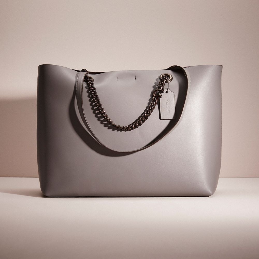 Signature chain central tote coach new arrivals