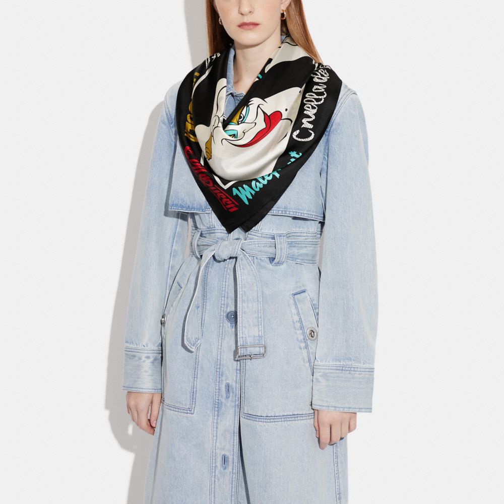 Gucci x Disney Collaboration Mickey Mouse Print Scarf in 2023