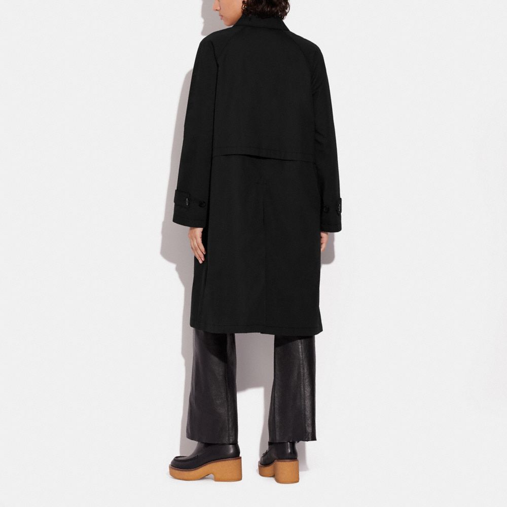 COACH®,OVERSIZED TRENCH COAT IN ORGANIC COTTON WITH INTERIOR SIGNATURE DETAIL,Organic Cotton,Black,Scale View