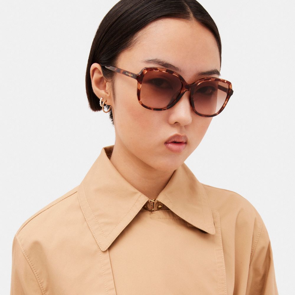 COACH®,Geometric Square Sunglasses,Butterfly Frame,Integrated Nose Pads,Casual,Brown,Angle View