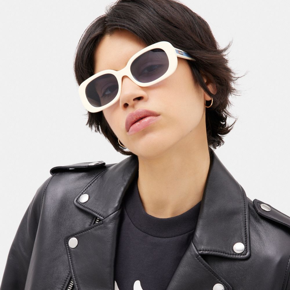 COACH®,Badge Rounded Square Sunglasses,Rectangle,Plastic,Color Block,Integrated Nose Pads,Casual,,Angle View