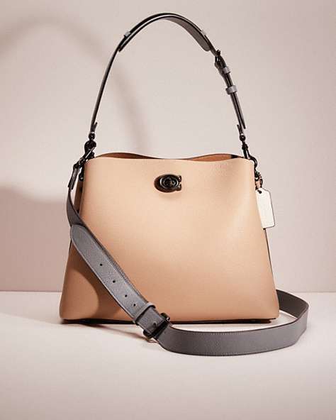 COACH®,RESTORED WILLOW SHOULDER BAG IN COLORBLOCK,Polished Pebble Leather,Medium,Pewter/Taupe Multi,Front View