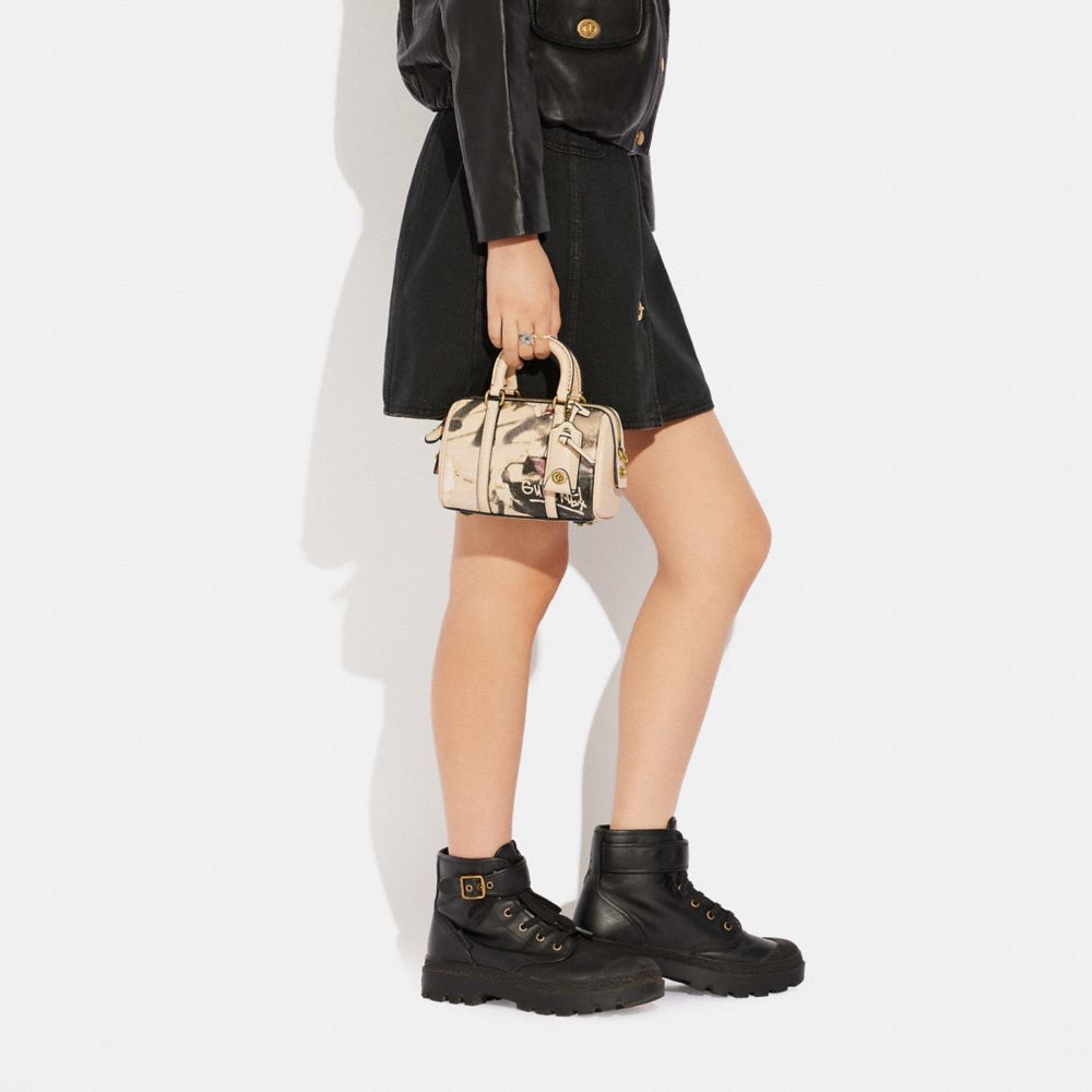 公式】COACH – コーチ | 【COACH X MINT + SERF】ルビー サッチェル 18