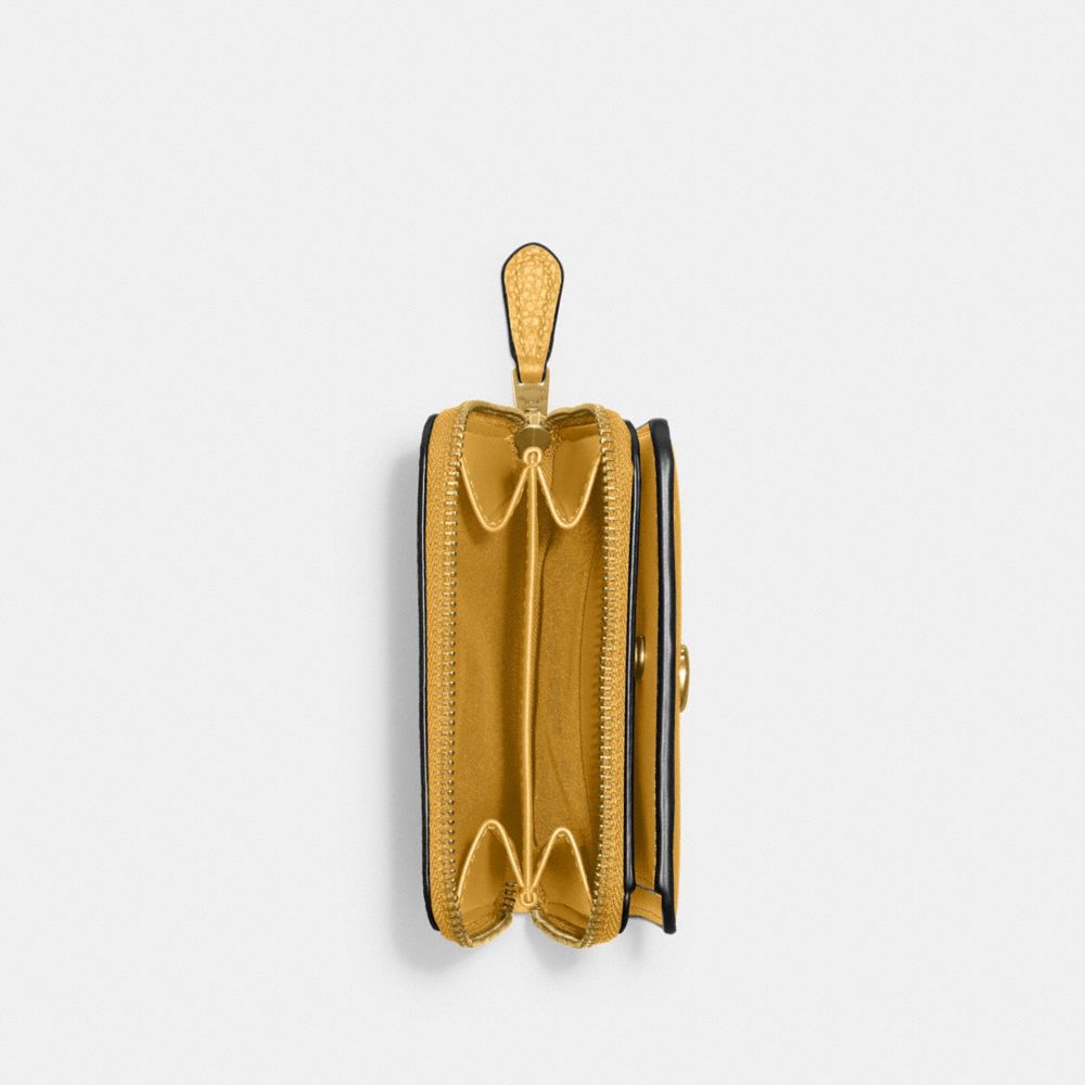COACH®,Essential Billfold Wallet,Leather,Bi Fold,Metal,Logo,Casual,,Interior View