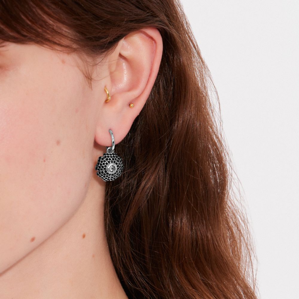 楽天市場】Coach コーチ Pegged C Enamel Huggie Earrings