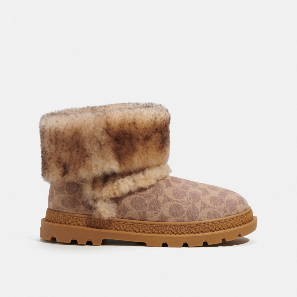 Coach ugg 2025 style boots