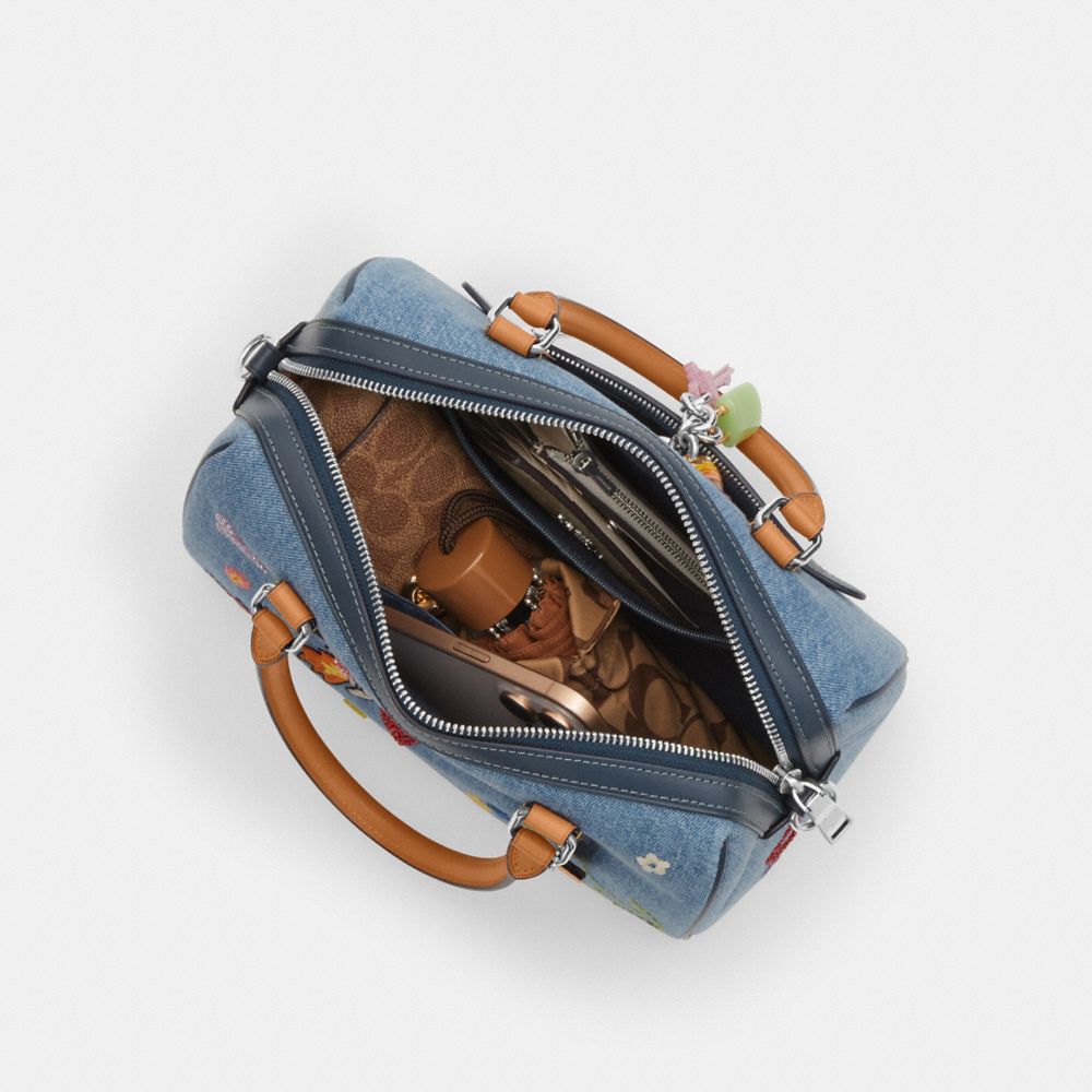 Argento,Vista interna, vista dall'alto