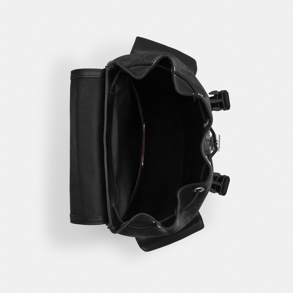 COACH®,クラーク バックパック・シグネチャー キャンバス・ヴァーシティ ストライプ,バックパック&リュック ,ｼﾙﾊﾞｰ/ﾌﾞﾗｯｸ ﾏﾙﾁ