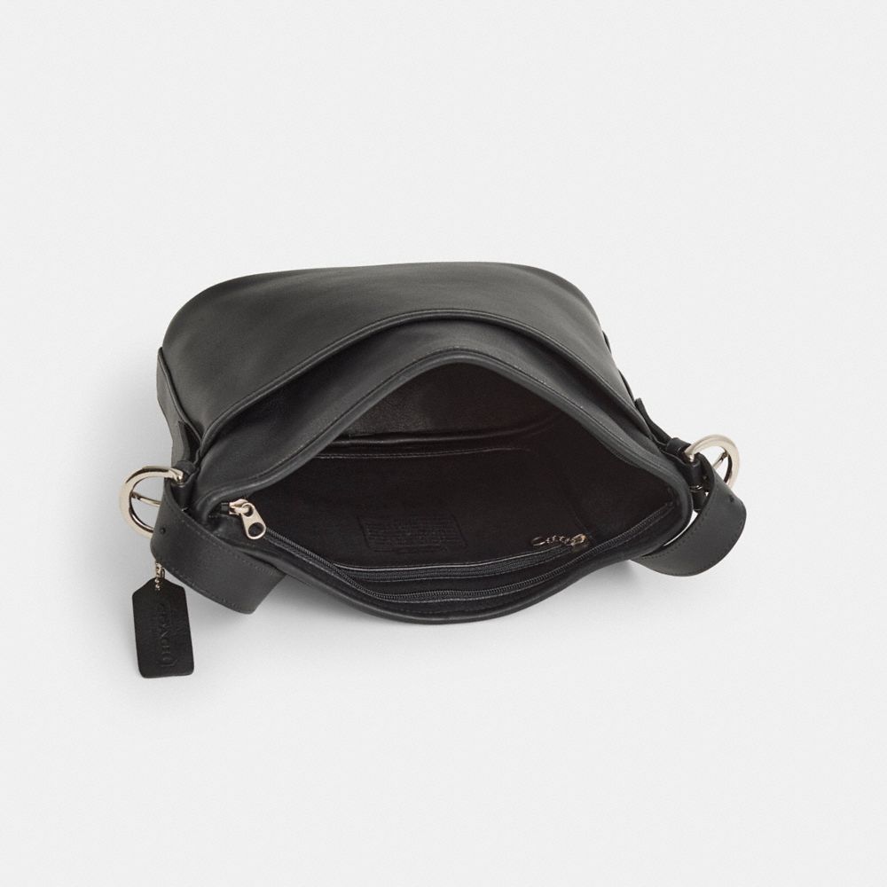 COACH®,Vintage Soho Worth Bag,Leather,Shoulder Bag,Embossed,Logo,Silver Metal,Casual,Black,Inside View,Top View