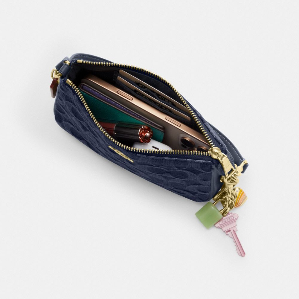 Oro/Indaco,Vista interna, vista dall'alto