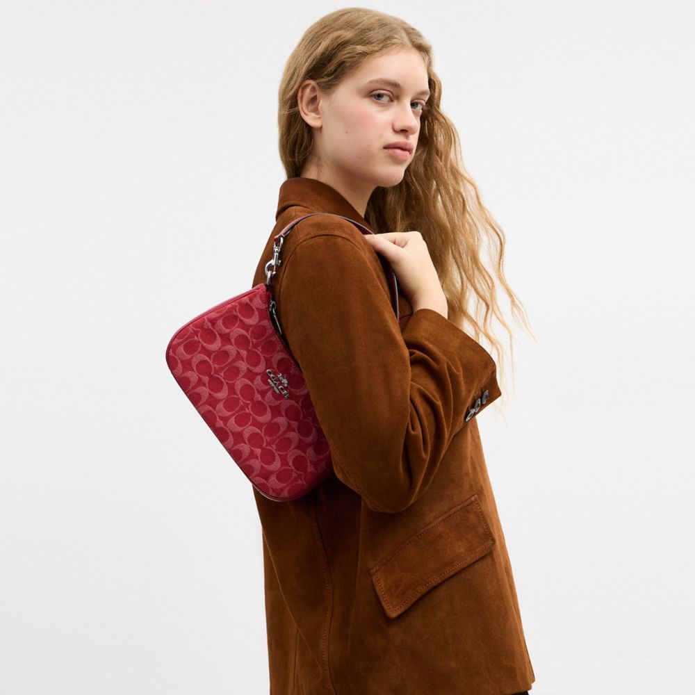 COACH®,SAC ÉPAULE TERI EN DENIM EXCLUSIF,Denim,Argenté,Detail View