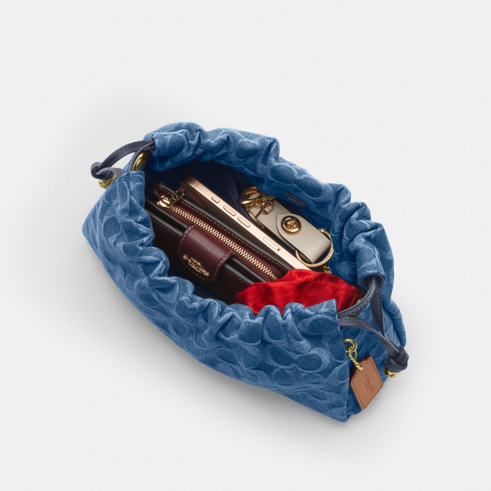 COACH コーチ デニム ショルダーバッグ 斜め掛け ソーホー シグネチャー 公式】コーチアウトレット | フェイ ショルダー バッグ・シグネチャー