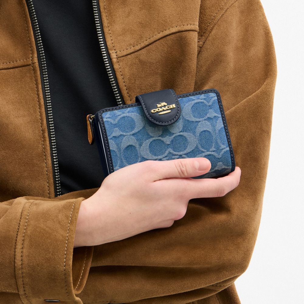 COACH®,ミディアム コーナー ジップ ウォレット・シグネチャー デニム,ミニ財布(二つ折り&三つ折り),ｲﾝﾃﾞｨｺﾞ
