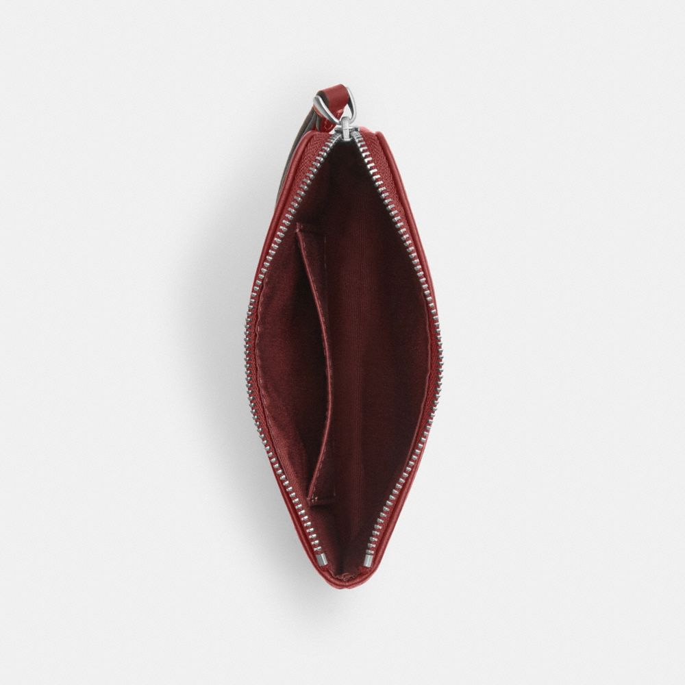 Argenté,Vue intérieure, vue de dessus