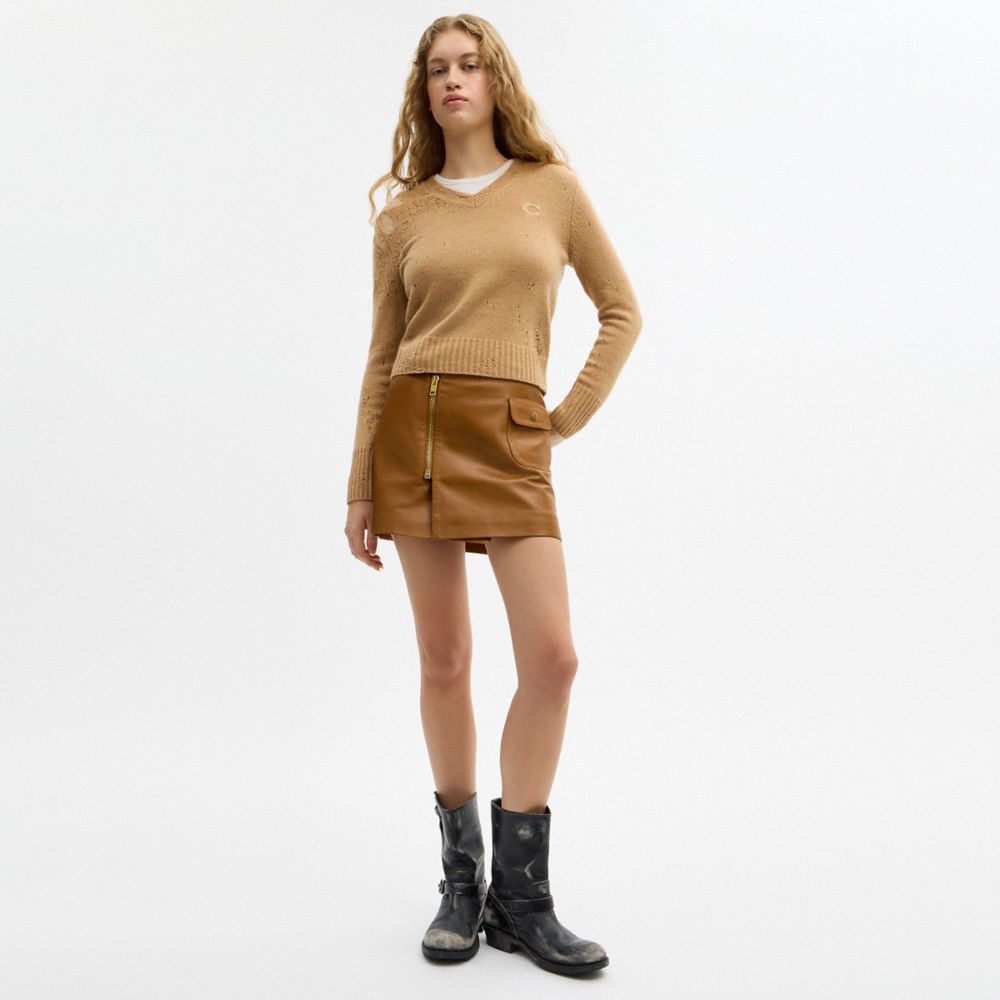 COACH®,Loved Long Sleeve V-Neck Sweater,Wool,Recycled Cashmere,Pullover,Sweater,Applique,Ripped,Casual,Beige,Scale View