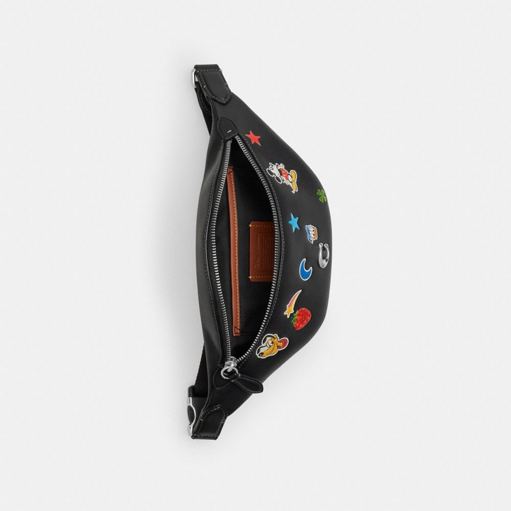Мужские сумки Coach Disney X Coach Charter Belt 7 With Sticker Print — фото 3