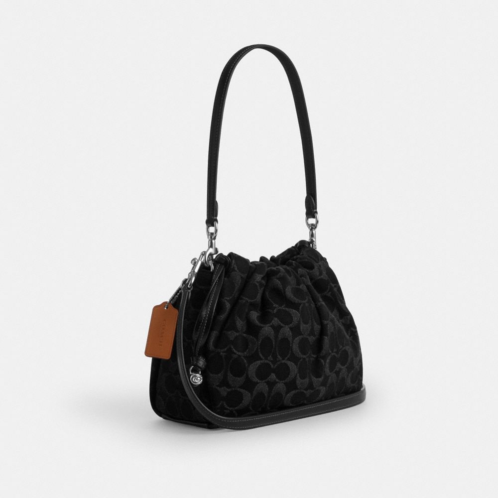 COACH®,フェイ ドローストリング バッグ・シグネチャー デニム,斜め掛け&ボディバッグ,ｼﾙﾊﾞｰ/ﾌﾞﾗｯｸ