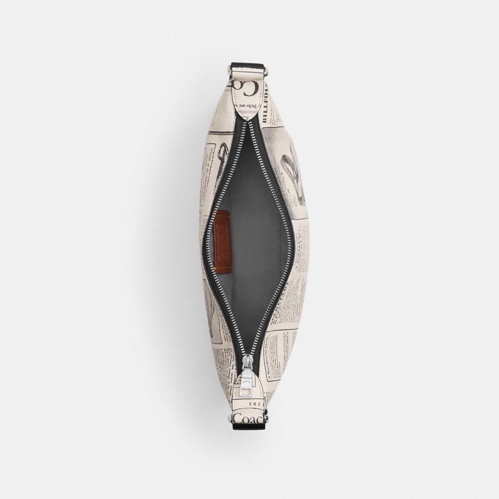 COACH®,スモール フィン クロスボディ バッグ・ポーチ アンド ニュースペーパー プリント,斜め掛け&ボディバッグ,ｼﾙﾊﾞｰ/ﾁｮｰｸ ﾏﾙﾁ