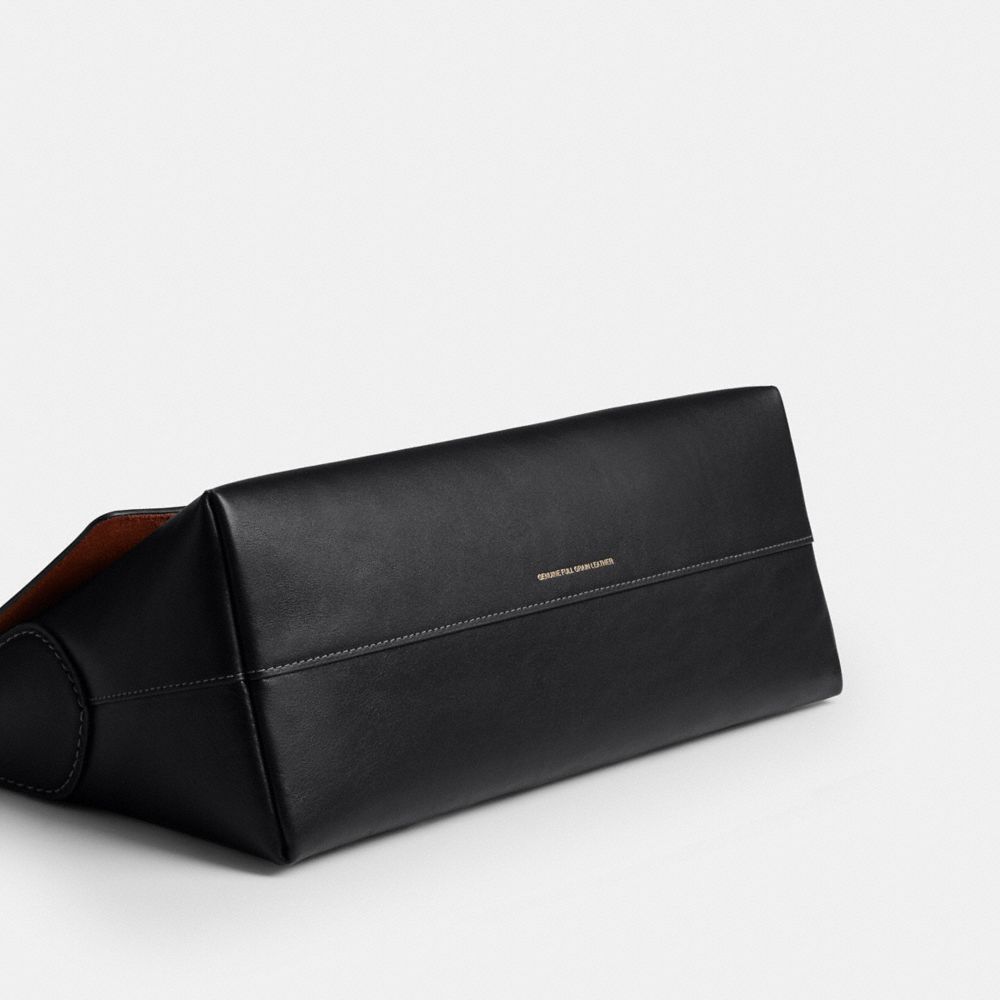 Женские сумки Coach Chelsea Shoulder Bag 30 — фото 5