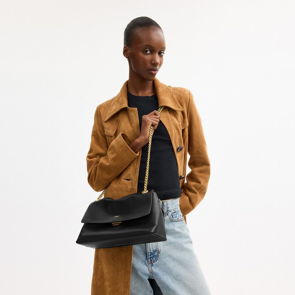 COACH®,Chelsea Shoulder Bag 30 With Chain,Leather,Suede,Shoulder Bag,Lined,Brass,Day Party,Black,Detail View