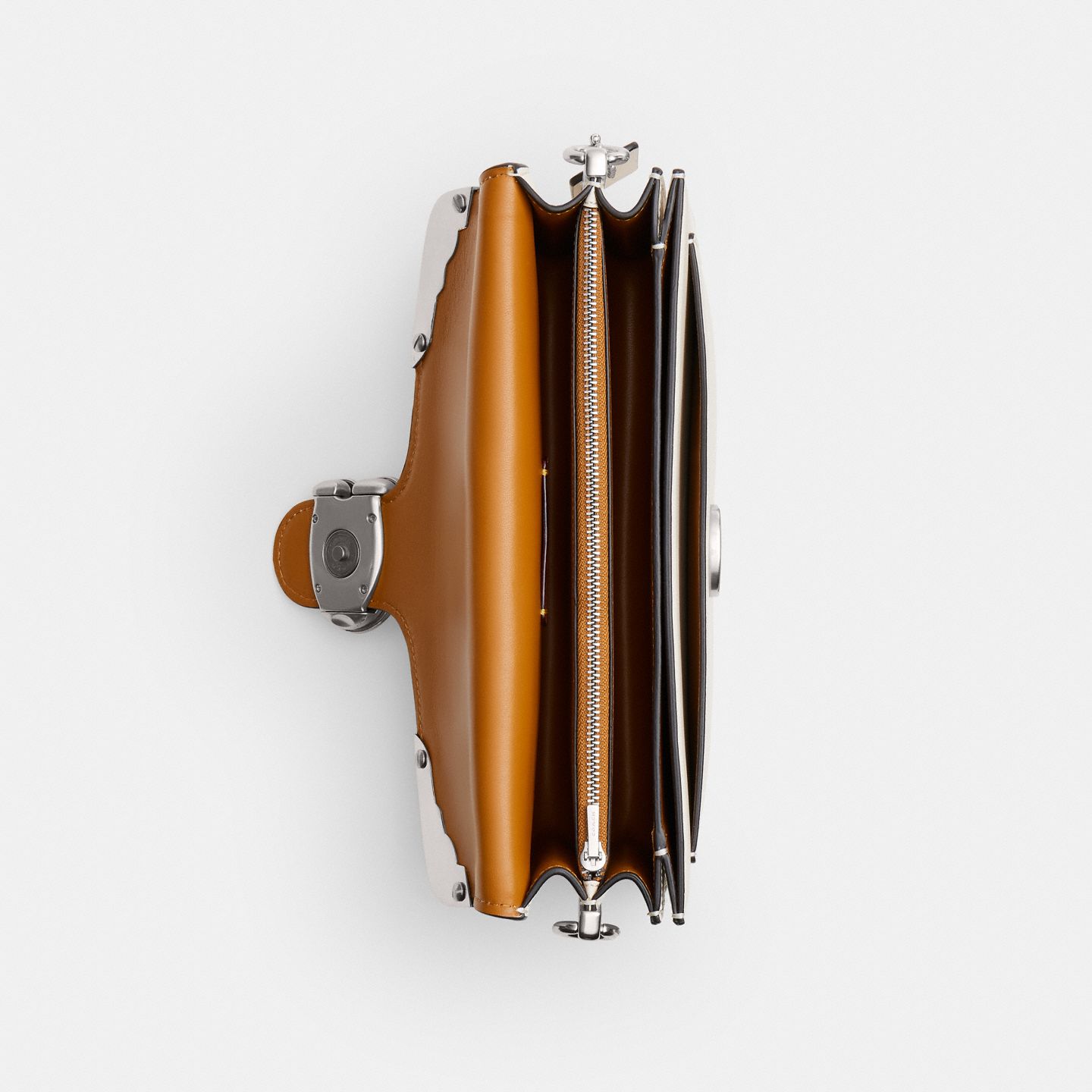 Женская сумка Coach Tabby Shoulder Bag 26 With American Craft Buckle, цвет: Состаренный / Меловой — фото 4