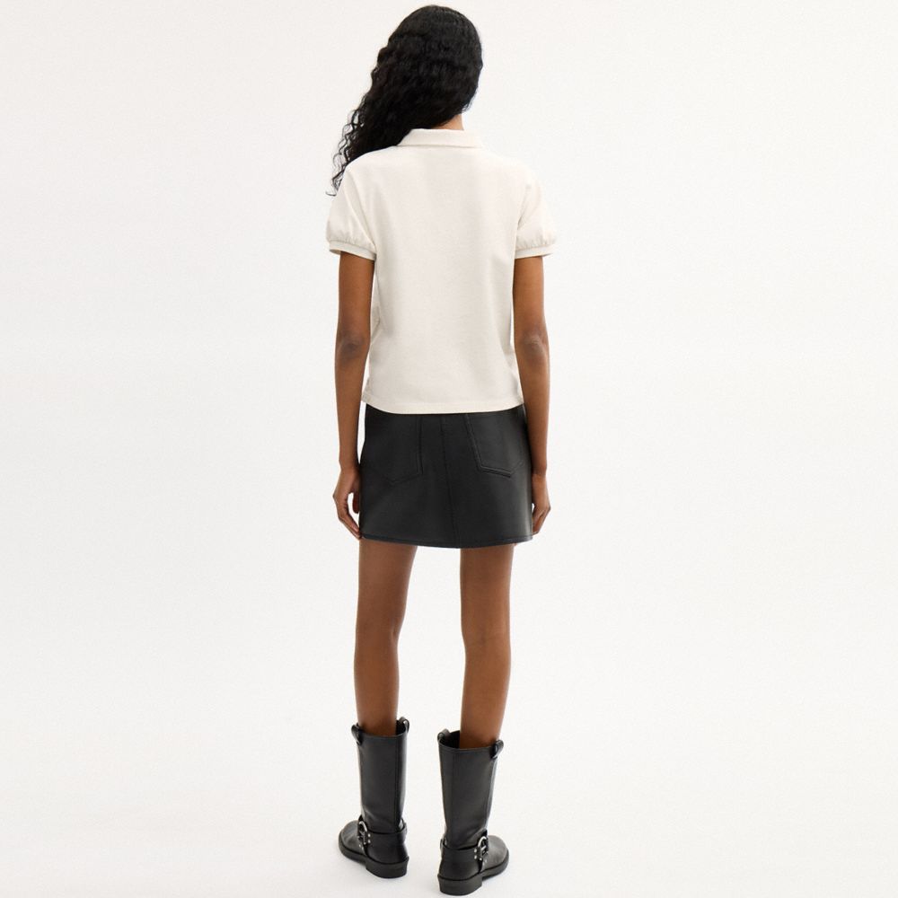Женские топы Coach Script Shrunken Polo In Organic Cotton — фото 3