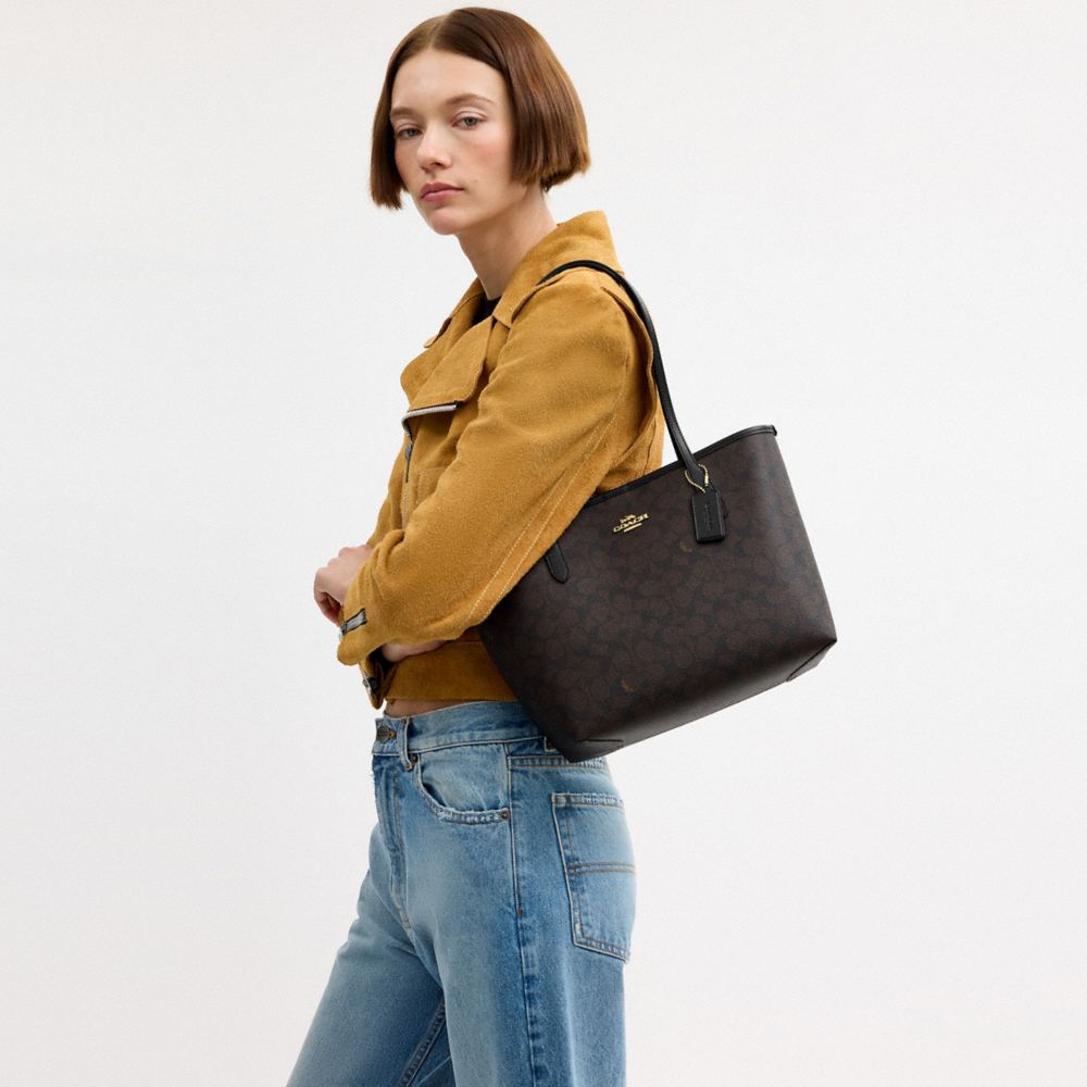 COACH®,Medium City Tote Bag In Signature Canvas,,Detail View