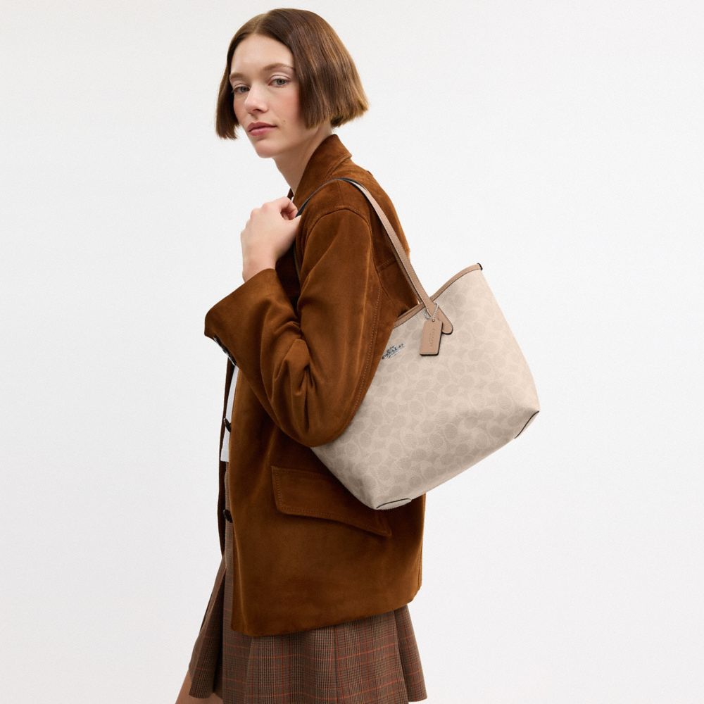 COACH®,Medium City Tote Bag In Signature Canvas,,Detail View