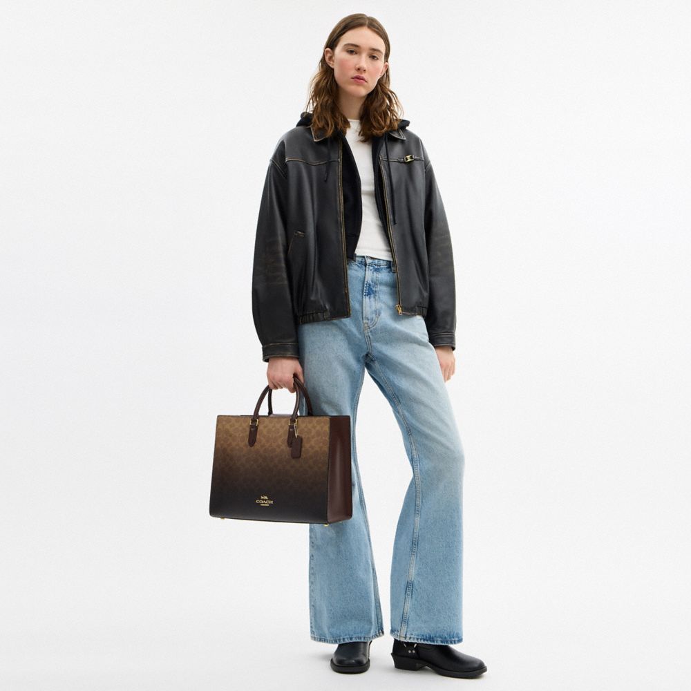 COACH®,Maggie Tote Bag In Ombre Signature Canvas,Lining Leather,Lining Recycled Polyester,Leather,Recycled Polyester,Canva...,Multi Color,Detail View