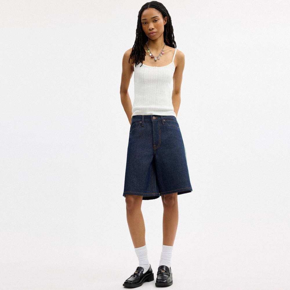Женские шорты Coach Brain Dead Denim Skater Shorts In Recycled Cotton — фото 2