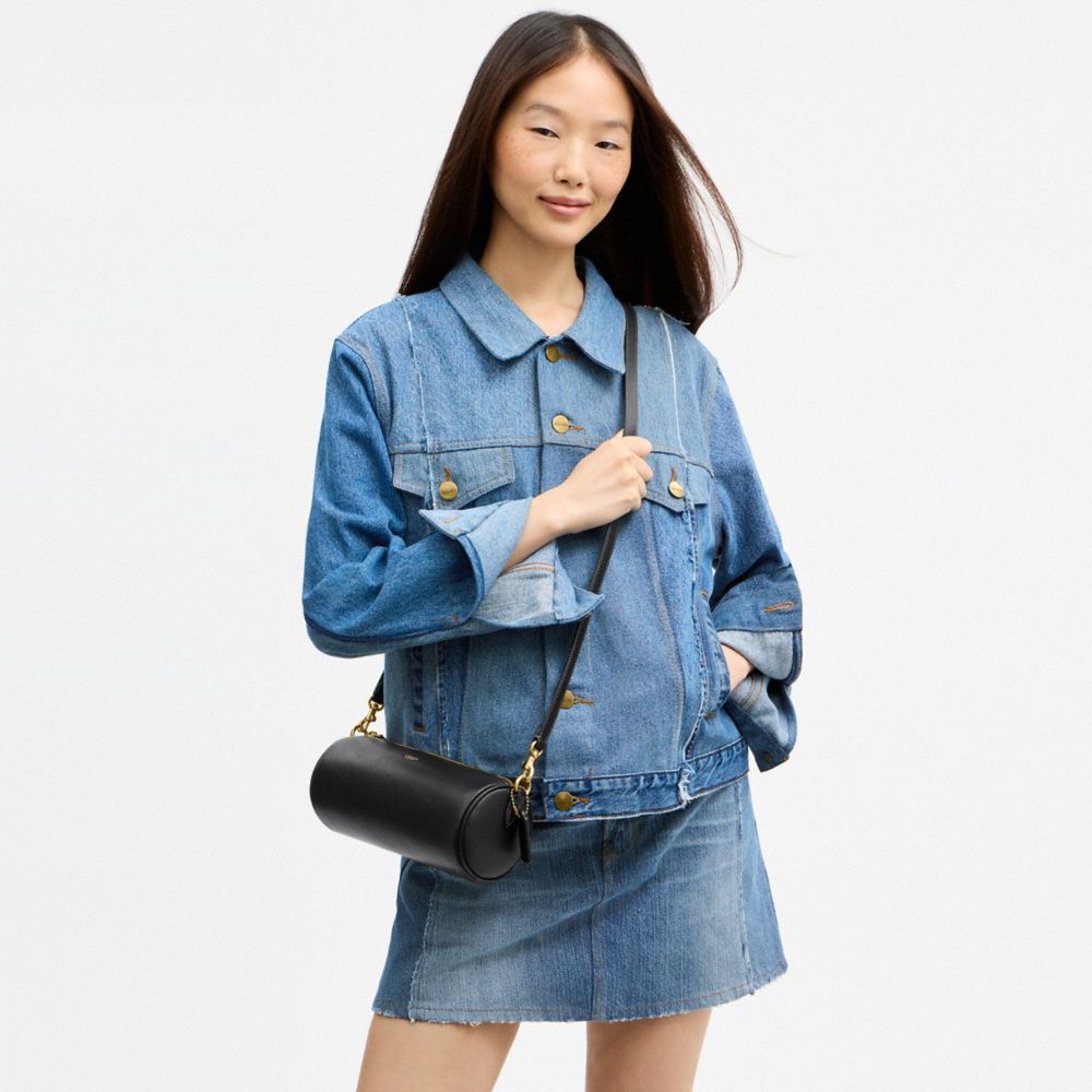 Женские сумки Coach Barrel Bag — фото 7
