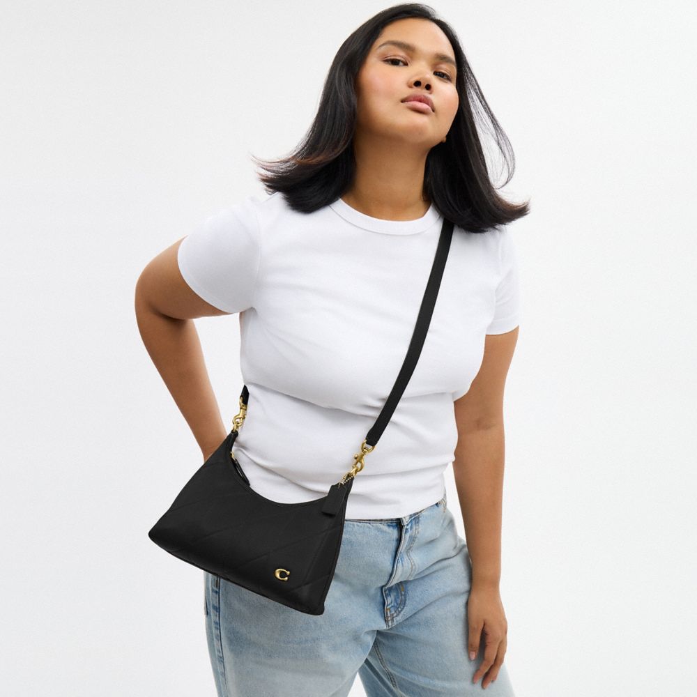 Женские сумки Coach Juliet Shoulder Bag 25 With Quilting — фото 7