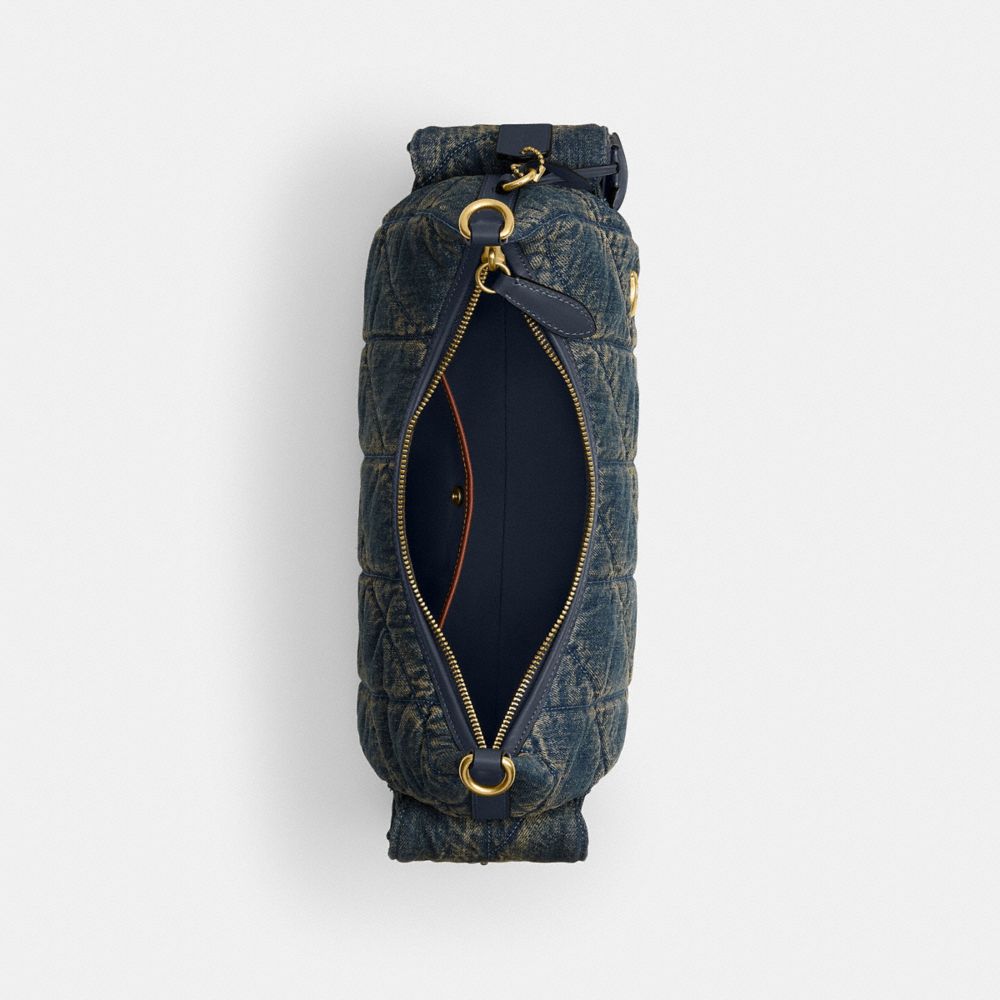 Женские сумки Coach Pocket Juliet Bag 30 In Regenerative Cotton Denim With Quilting — фото 4