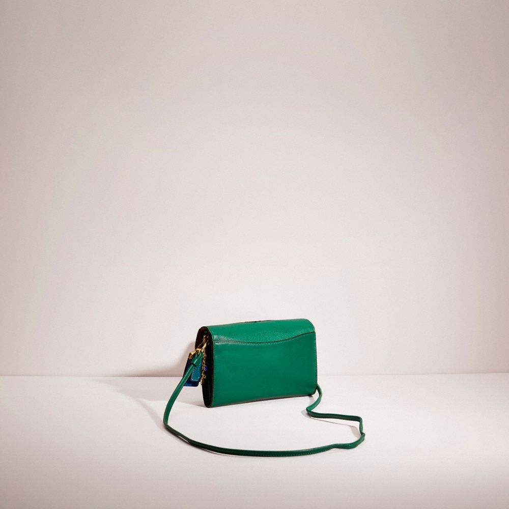 COACH®,【UPCRAFTED】タビー チェーン クラッチ,COACH (RE)LOVED,ﾌﾞﾗｽ/ｸﾞﾘｰﾝ