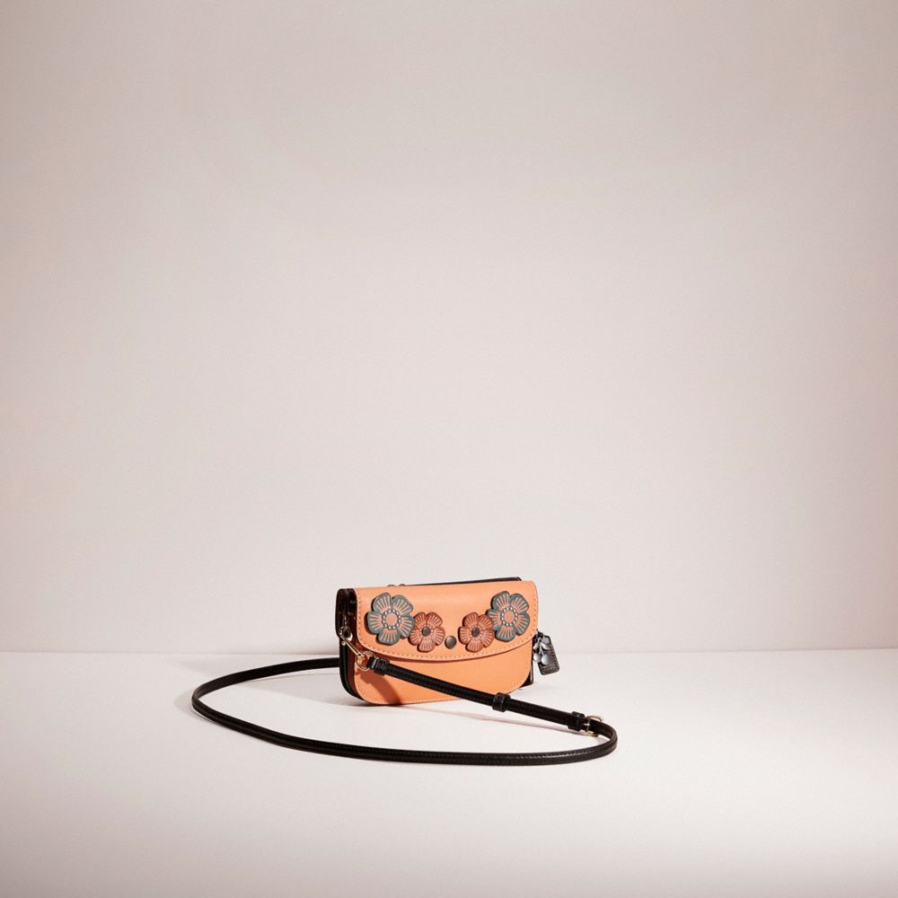 COACH®,UPCRAFTED CLUTCH,Pewter/Dark Blush,Angle View