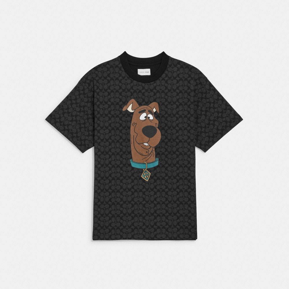 COACH®,【コーチ x SCOOBY-DOO!】シグネチャー Tシャツ,トップス＆ボトムス,ｳｫｯｼｭﾄﾞ ﾌﾞﾗｯｸ